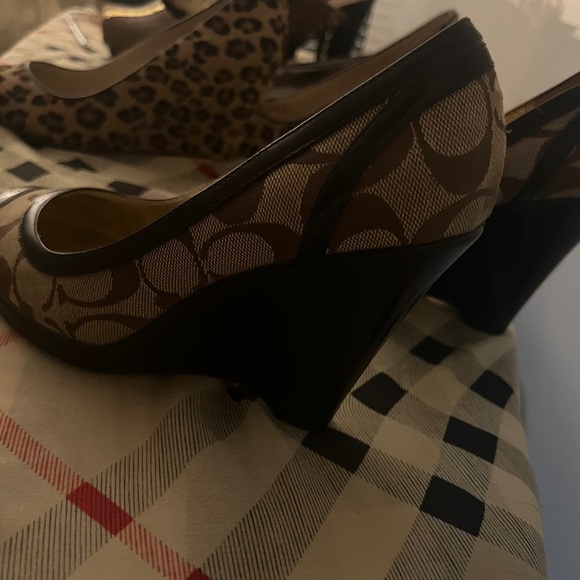 Coach wedge 5.5 - Picture 2 of 3